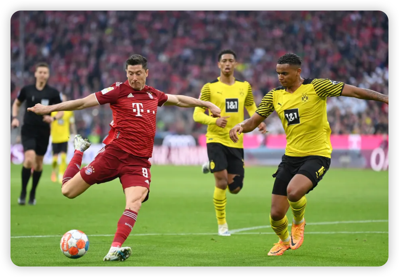 The Title-Deciding Showdown: Bayern vs. Dortmund